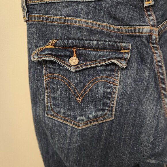 Levis 515 Boot Cut Jeans Blue Medium Wash Denim Button Pockets Womens 6M EUC - Picture 8 of 16